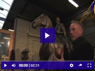 L1 video Ruiterstandbeeld